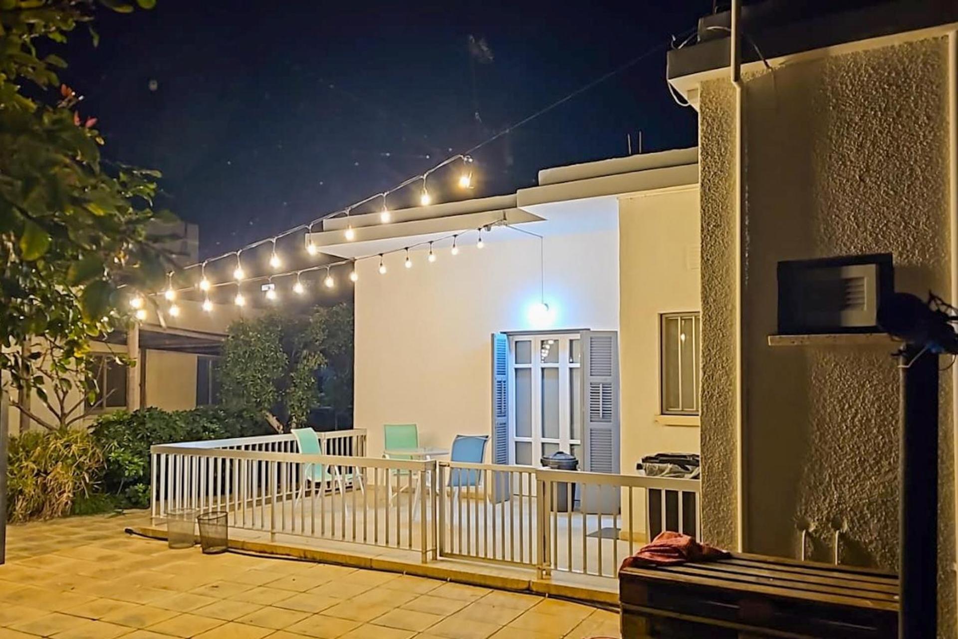 The Lemon Tree Hostel Larnaca Ngoại thất bức ảnh