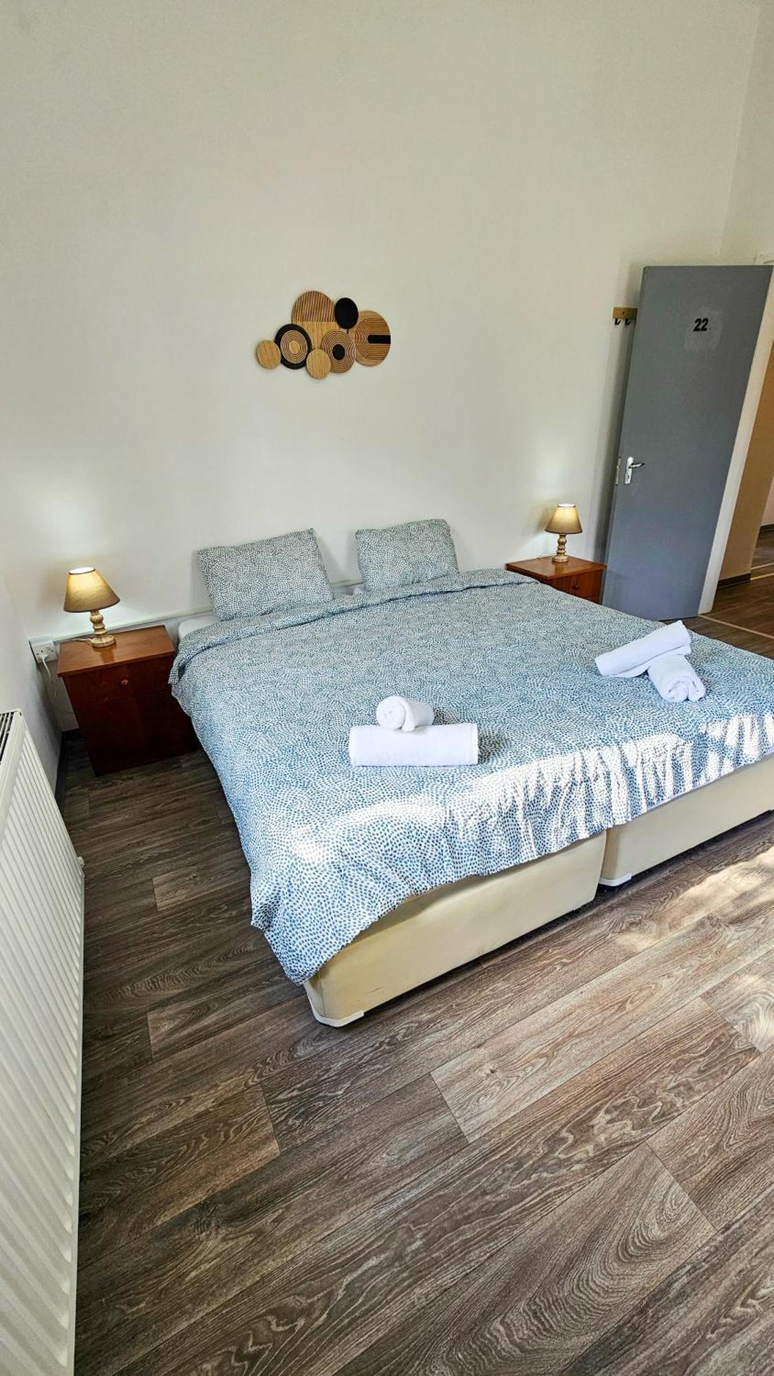 The Lemon Tree Hostel Larnaca Ngoại thất bức ảnh